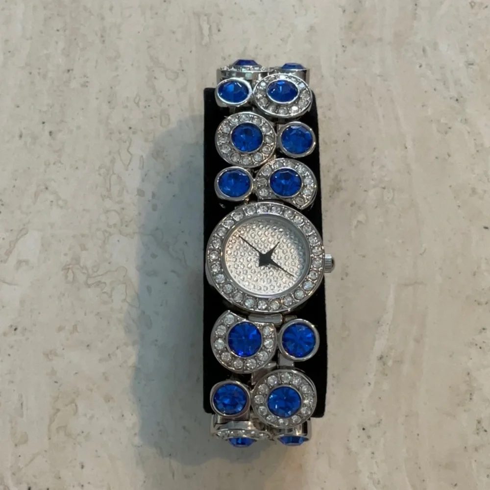 Swarovski Crystal Watch Suzanne Somers Simulated Diamonds & Sapphires Vintage